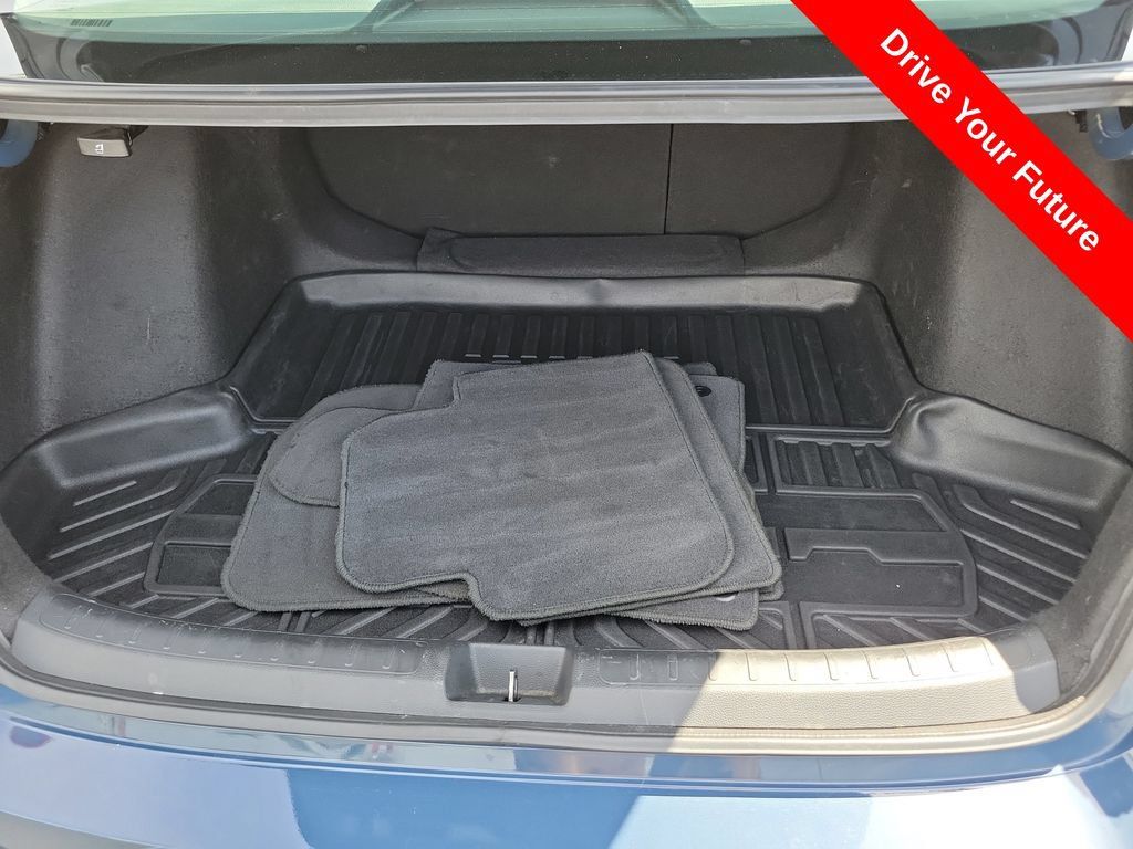 Used 2025 Honda Civic Sport image 24