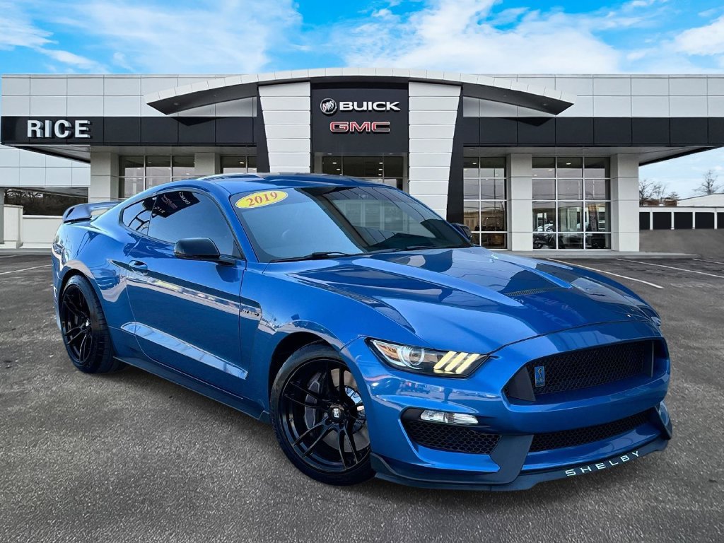 Used 2019 Ford Mustang Shelby GT350 w/ Technology Package RWD image 1