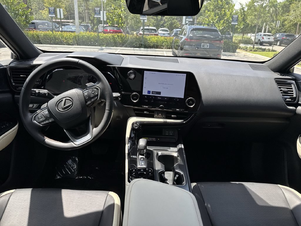 Used 2023 Lexus NX 350 AWD image 14