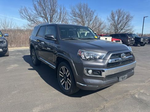 Used 2019 Toyota 4Runner Limited image 4