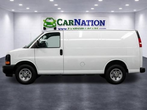 Used 2014 GMC Savana 1500 RWD image 2