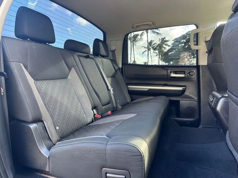 Used 2014 Toyota Tundra SR5 w/ TRD Off Road Package image 12