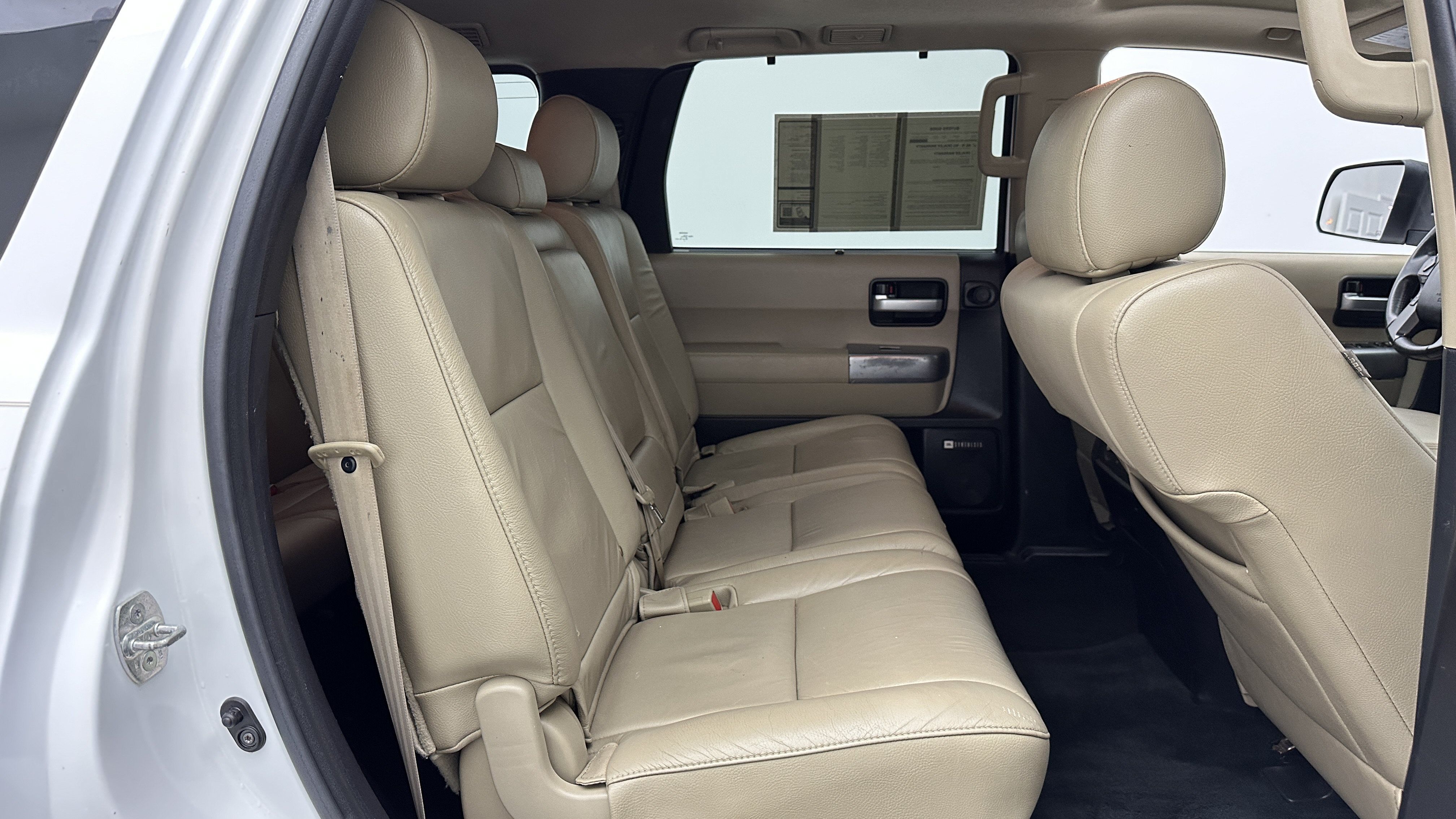 Used 2018 Toyota Sequoia Limited w/ Safety & Convenience Package RWD image 38