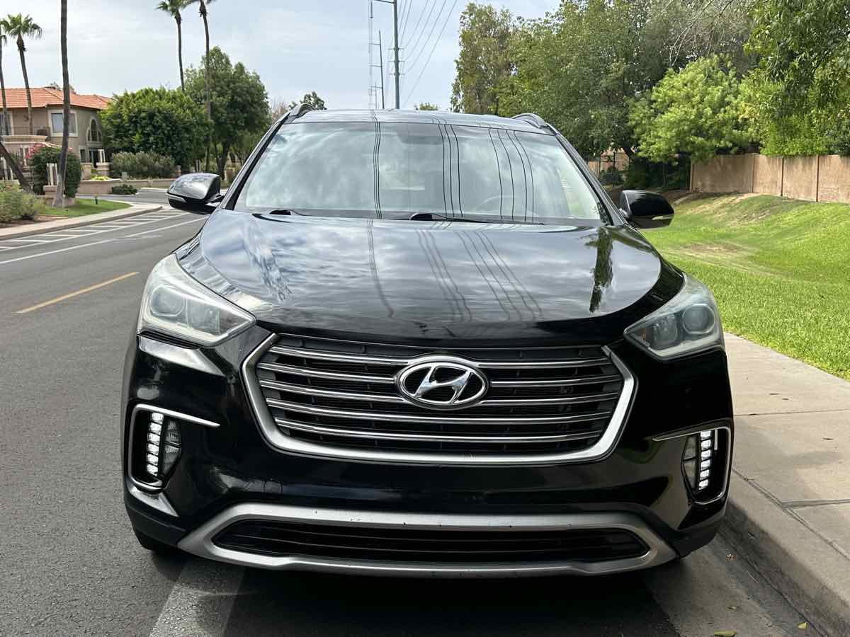 Used 2019 Hyundai Santa Fe XL SE w/ SE Premium Package 02 FWD image 3
