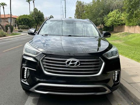 Used 2019 Hyundai Santa Fe XL SE w/ SE Premium Package 02 FWD image 3