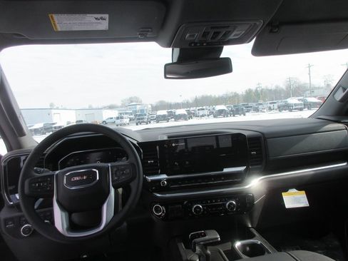 New 2026 GMC Sierra 1500 SLT w/ SLT Premium Plus Package image 17