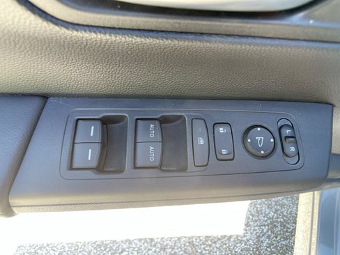 Used 2024 Honda CR-V EX image 14
