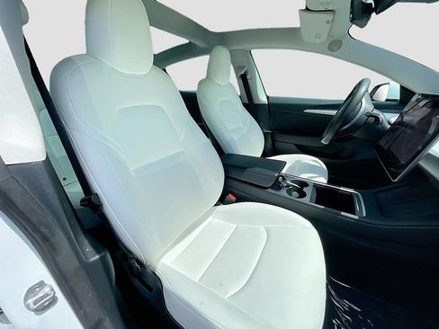 Used 2023 Tesla Model 3 Standard Range RWD image 22