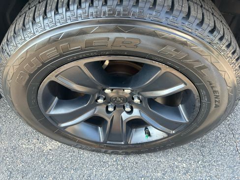 Used 2022 RAM 1500 Big Horn image 9