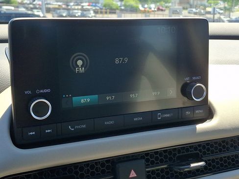 Used 2024 Honda HR-V LX image 16
