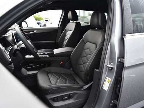 New 2026 Volkswagen Atlas Cross Sport SE AWD/4WD image 19