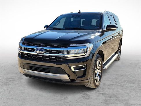 Used 2023 Ford Expedition Limited image 4