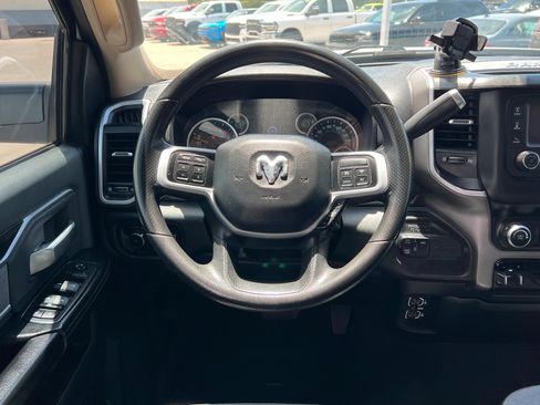 Used 2020 RAM 2500 Big Horn AWD/4WD image 13
