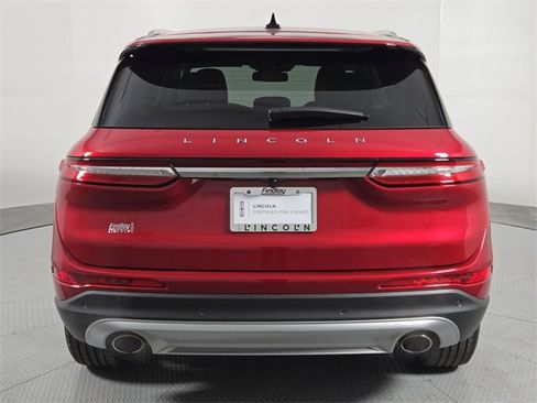 Certified 2022 Lincoln Corsair Standard w/ Equipment Group 101A image 5