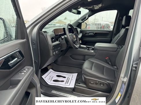 Used 2025 Chevrolet Tahoe LT w/ Comfort Package image 16