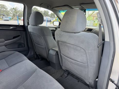 Used 2007 Honda Accord SE image 16