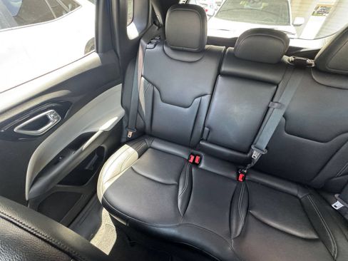 Used 2025 Jeep Compass Limited AWD/4WD image 39