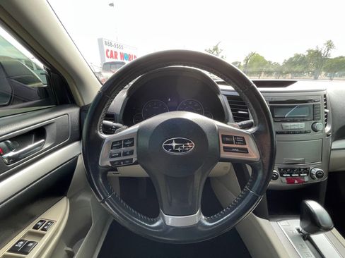 Used 2013 Subaru Outback 2.5i Premium w/ All-Weather Pkg AWD/4WD image 15