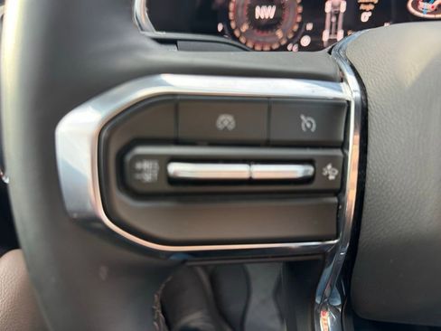 Certified 2024 GMC Canyon Denali AWD/4WD image 22