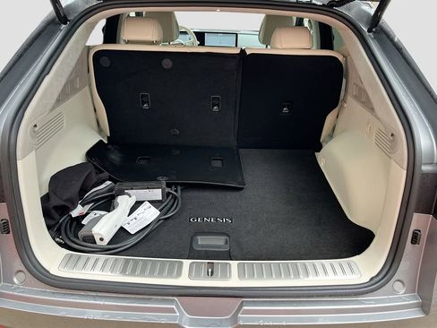 Used 2025 Genesis GV60 Performance AWD/4WD image 27