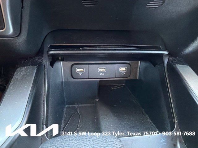 Certified 2023 Kia Sorento LX FWD image 20