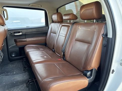 Used 2013 Toyota Tundra Platinum image 28