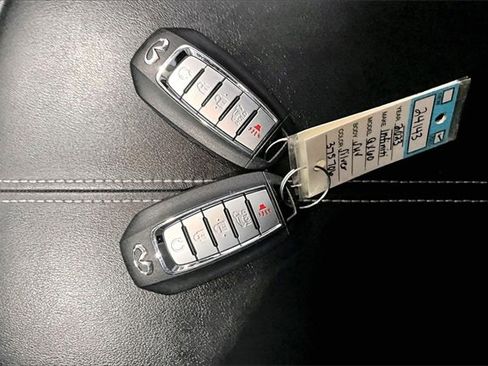 Used 2023 INFINITI QX60 Luxe image 36