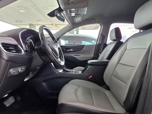 Used 2019 Chevrolet Equinox Premier FWD image 8