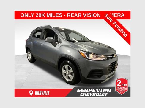 Used 2020 Chevrolet Trax LT FWD image 1