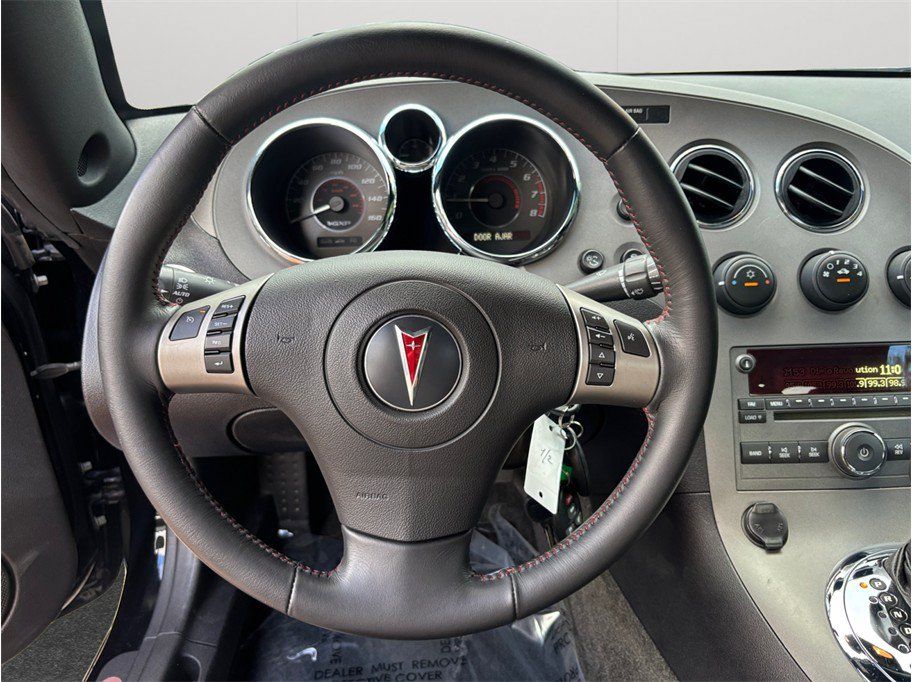 Used 2007 Pontiac Solstice GXP w/ Premium Package RWD image 19