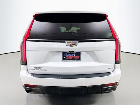 Used 2021 Cadillac Escalade ESV Sport Platinum image 7