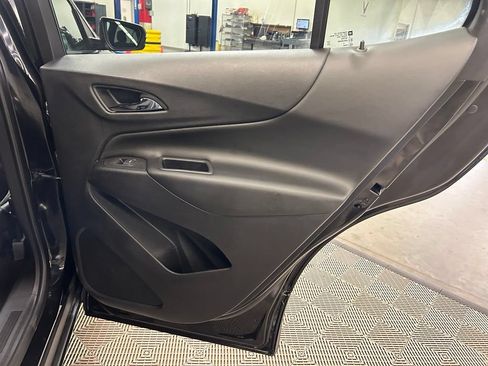 Used 2019 Chevrolet Equinox LT FWD image 13