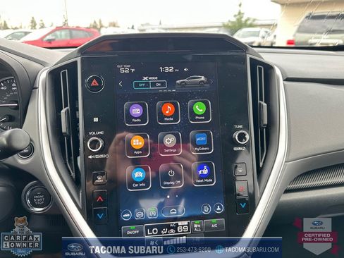 Used 2024 Subaru Crosstrek 2.0i Premium image 17