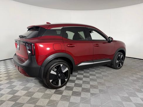 Used 2025 Nissan Kicks SR FWD image 7