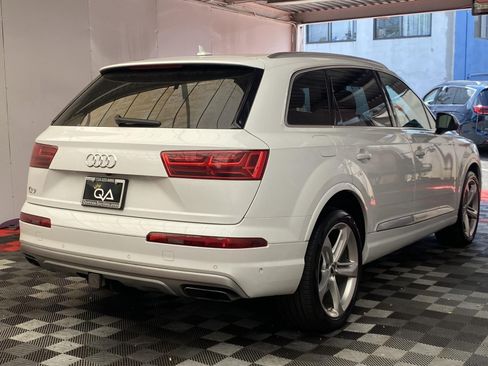 Used 2019 Audi Q7 3.0T Prestige w/ Prestige Package AWD/4WD image 6