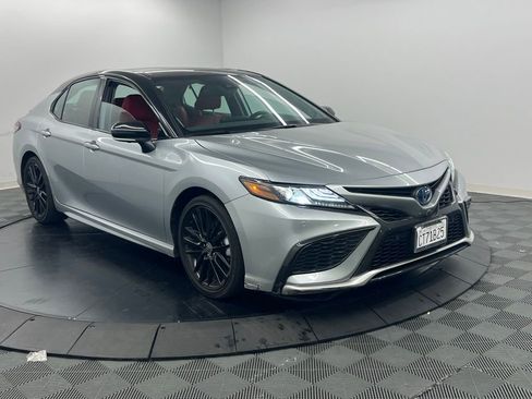 Used 2023 Toyota Camry XSE w/ Navigation Package image 2