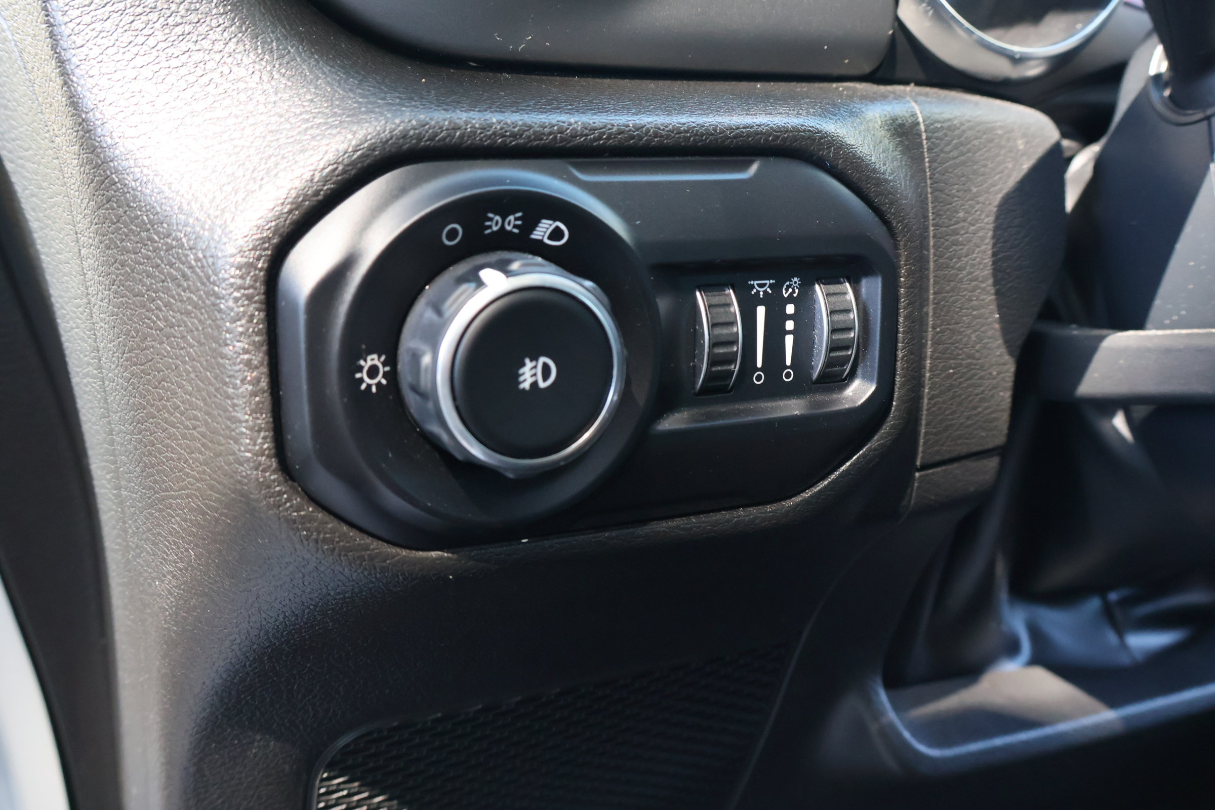 Used 2022 Jeep Wrangler Unlimited Sport AWD/4WD image 18