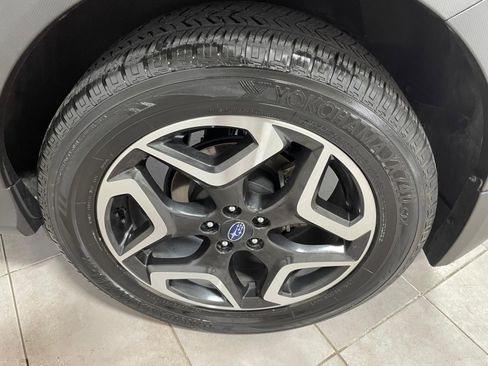 Used 2019 Subaru Crosstrek 2.0i Limited w/ Moonroof Package w/Navigation image 11