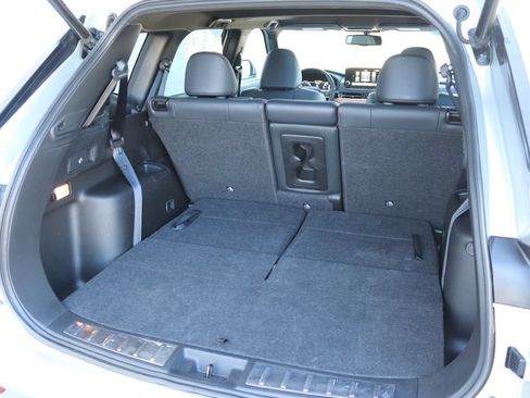 Used 2022 Mitsubishi Outlander SEL AWD/4WD image 18