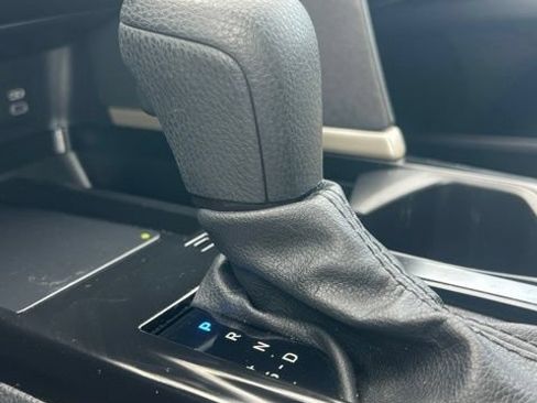 Used 2025 Toyota Camry LE FWD image 15