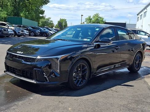Certified 2025 Kia K4 GT-Line Turbo FWD image 3