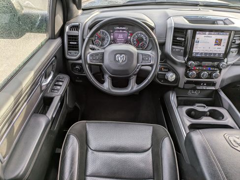 Used 2024 RAM 1500 Laramie image 17