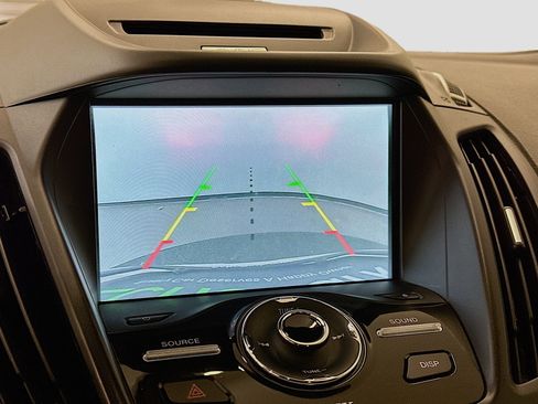 Used 2017 Ford Escape Titanium image 23