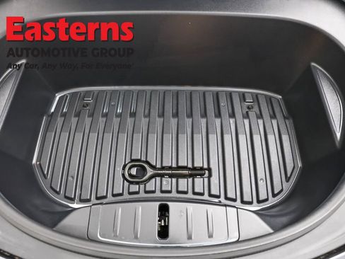 Used 2023 Tesla Model 3 Standard Range image 7