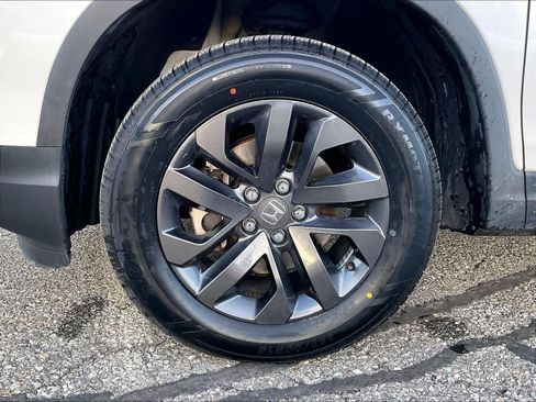 Used 2023 Honda Ridgeline Sport image 7