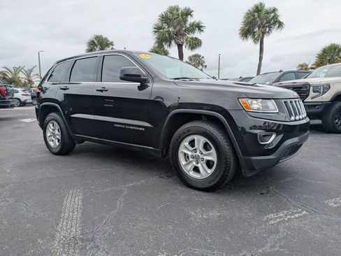 Used 2016 Jeep Grand Cherokee Laredo RWD image 2