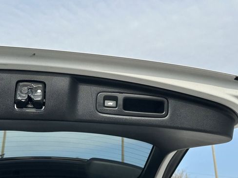 Used 2025 Honda CR-V Sport-L image 13