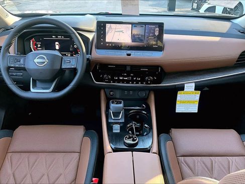 New 2026 Nissan Rogue Platinum w/ Platinum Premium Package image 5