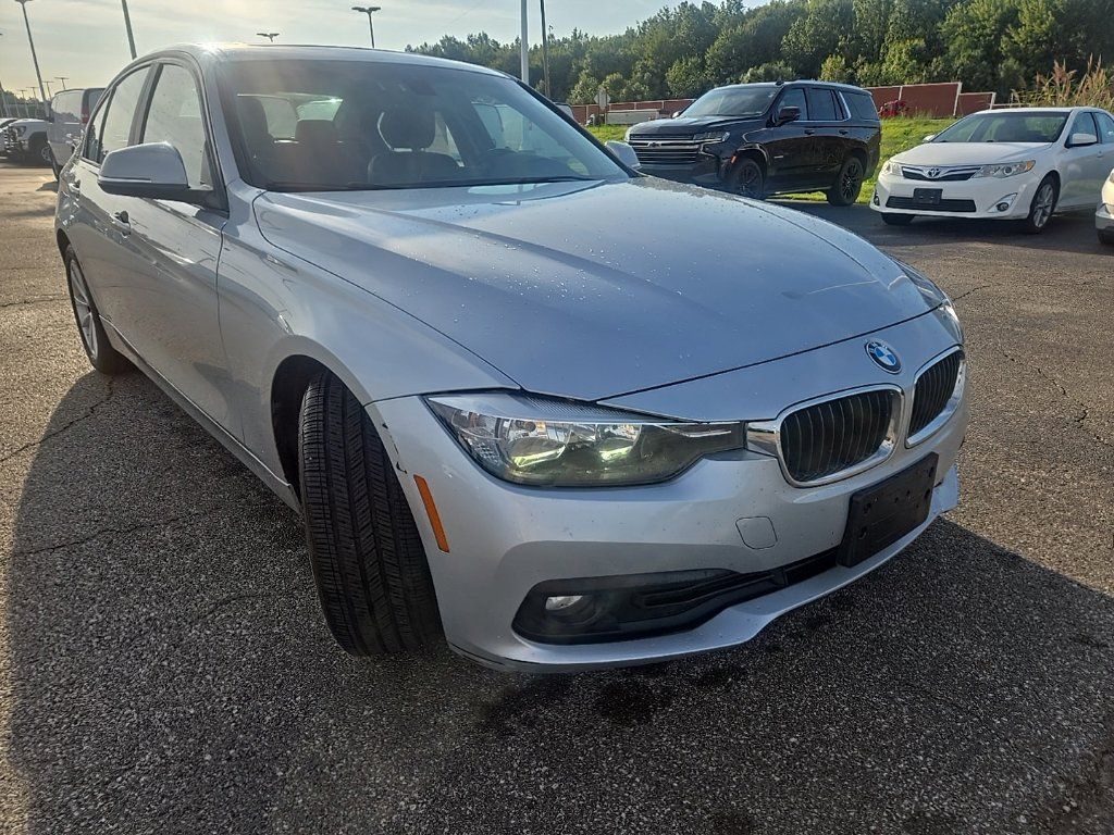 Used 2016 BMW 320i xDrive Sedan AWD/4WD image 7