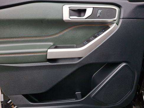 Used 2023 Ford Explorer Timberline image 13